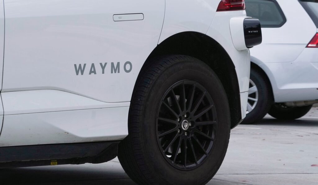 Waymo recalls 3,800 vehicles after they drove themselves into construction zones Waymo recalls 3,800 vehicles after they drove themselves into construction zones