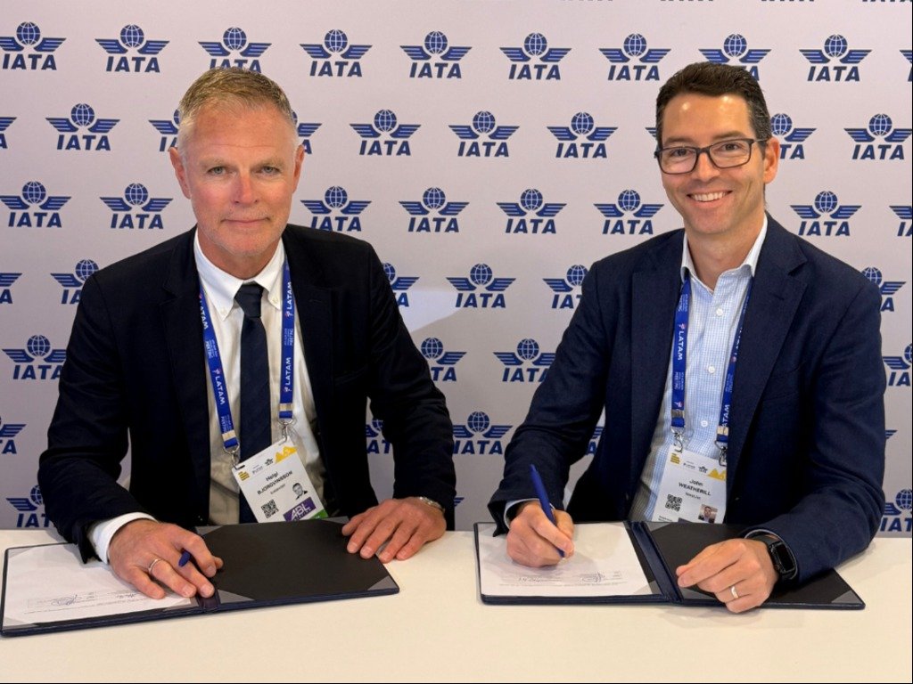 WestJet, Icelandair sign reciprocal codeshare deal WestJet, Icelandair sign reciprocal codeshare deal