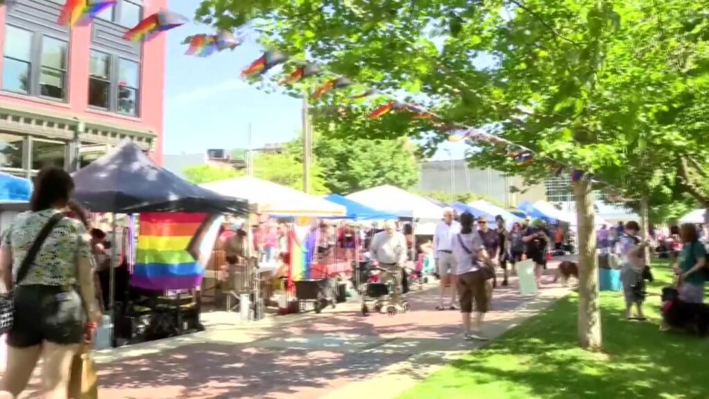 Wheeling organiza el cuarto Pride on the Plaza anual con vendedores, camiones de comida y entretenimiento – Celebrity Land