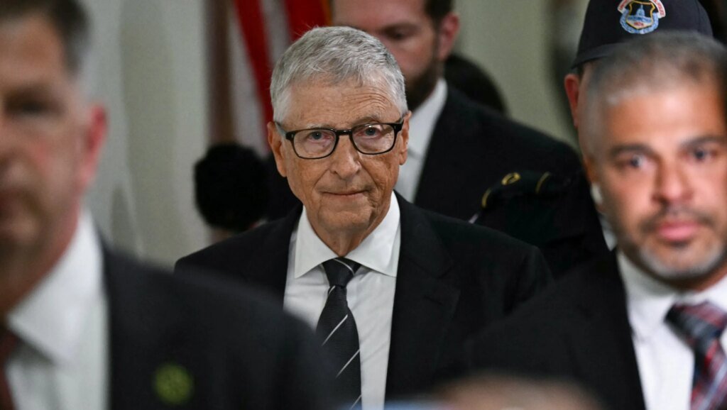 Who Did Bill Gates Have Affairs With? His Revelations – Hollywood Life Who Did Bill Gates Have Affairs With? His Revelations – Hollywood Life