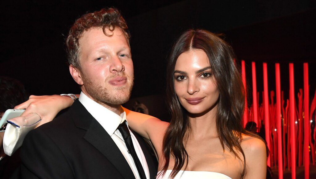Who Is Emily Ratajkowski’s Ex-Husband? Meet Sebastian Bear-McClard – Hollywood Life Who Is Emily Ratajkowski’s Ex-Husband? Meet Sebastian Bear-McClard – Hollywood Life