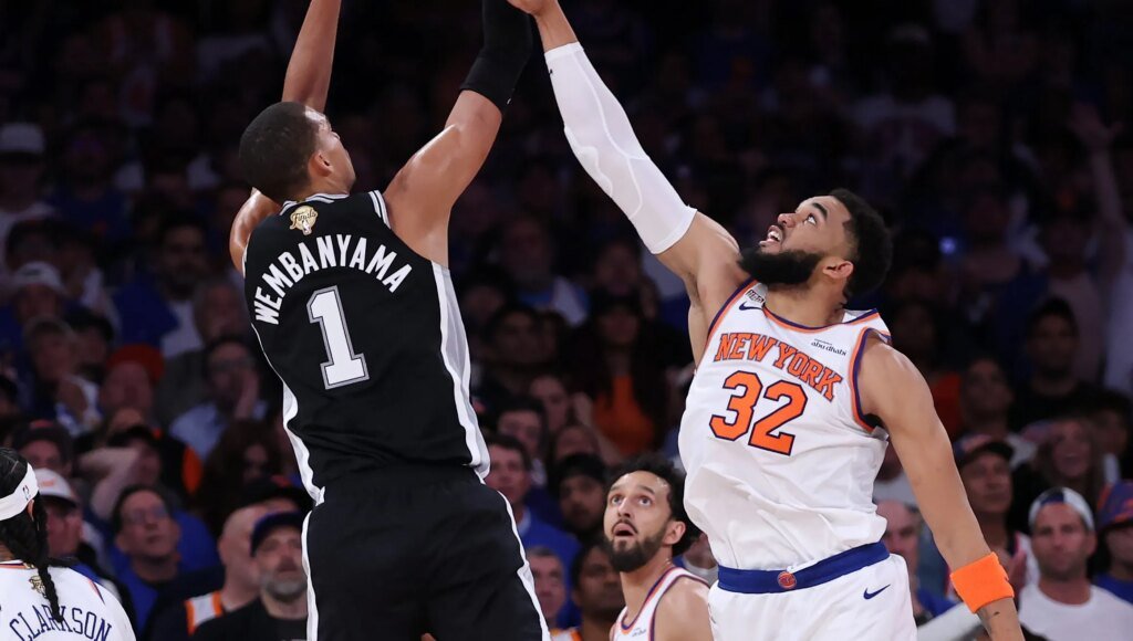 Who Won Game 4 of the NBA Finals — NY Knicks or San Antonio Spurs? – Hollywood Life