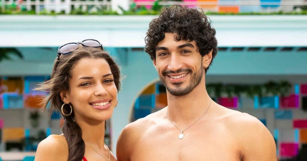 Why Love Island USA’s Zach Didn’t Want to Have Sex With Kayda Why Love Island USA's Zach Didn't Want to Have Sex With Kayda