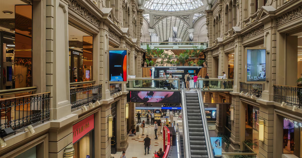 Worldview | Argentina Lures Back Global Fashion Brands