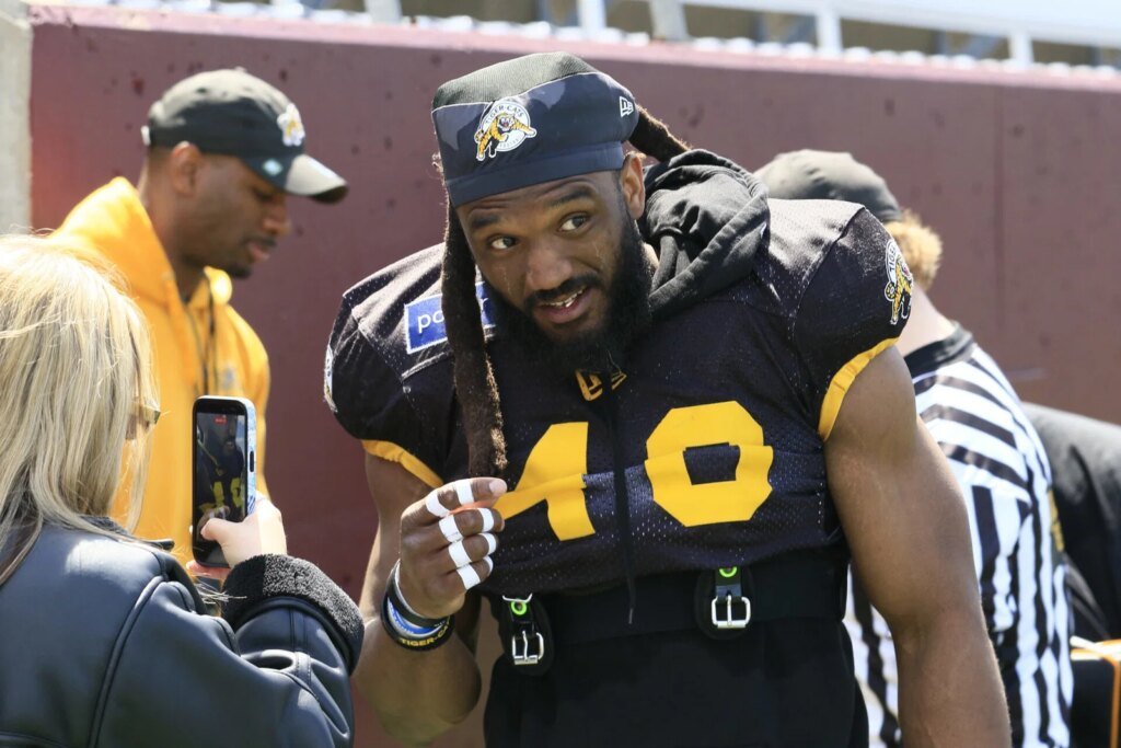 Wynton McManis talked to Saskatchewan Roughriders, other teams in CFL free agency Wynton McManis talked to Saskatchewan Roughriders, other teams in CFL free agency