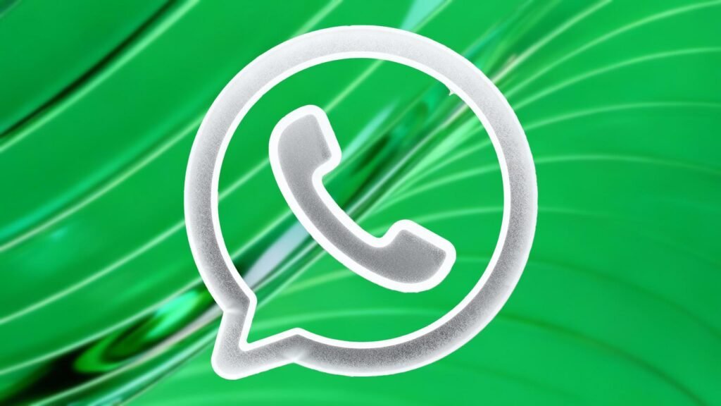 ahora permite a los usuarios guardar sus actualizaciones de estado y hasta recuperarlos ahora permite a los usuarios guardar sus actualizaciones de estado y hasta recuperarlos