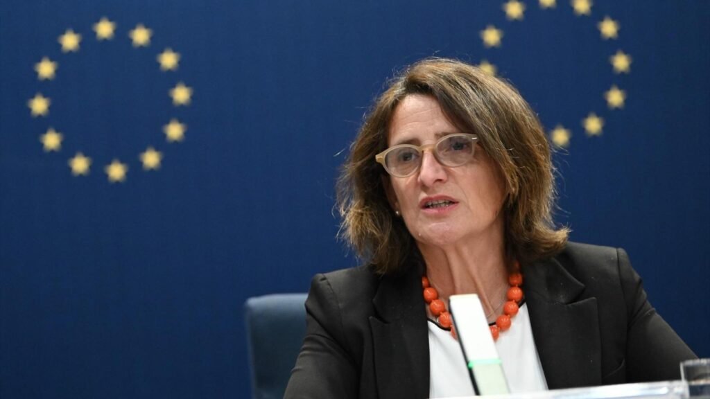 la Comisión Europea ordena a Meta que permita otras IA como ChatGPT