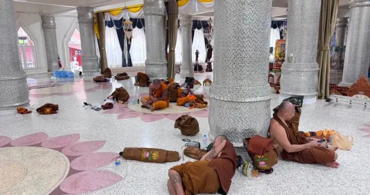 11-year-old boy driving a truck crashes into Buddhist monks, killing 9 – National 11-year-old boy driving a truck crashes into Buddhist monks, killing 9 - National