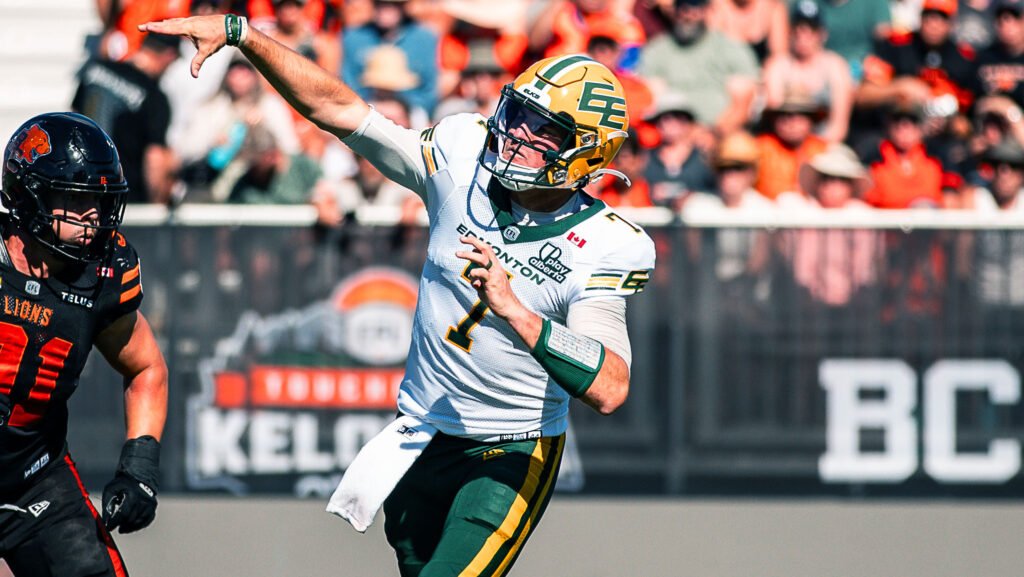 3 quarterbacks that deserve All-CFL recognition 3 quarterbacks that deserve All-CFL recognition