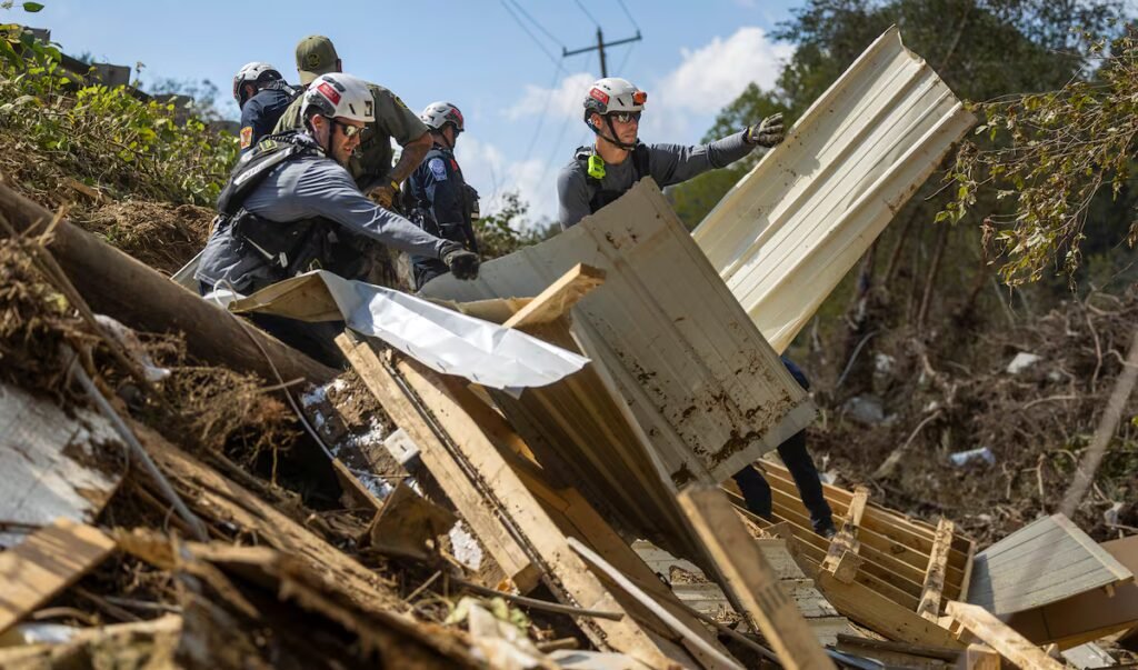 A group of Democrats accuses Trump of undermining disaster relief by using FEMA to advance his immigration agenda | U.S.