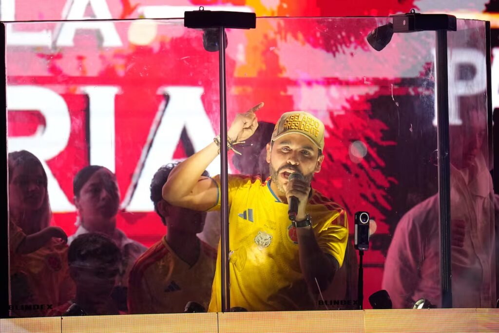 Abelardo de la Espriella embraces Trump’s ‘Donroe doctrine’ as it spreads across Latin America | International Abelardo de la Espriella embraces Trump's 'Donroe doctrine' as it spreads across Latin America | International