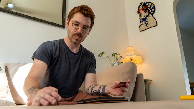 After he returned mistaken $24,000 tax refund, his CRA account was locked, actual tax refunds delayed After he returned mistaken $24,000 tax refund, his CRA account was locked, actual tax refunds delayed