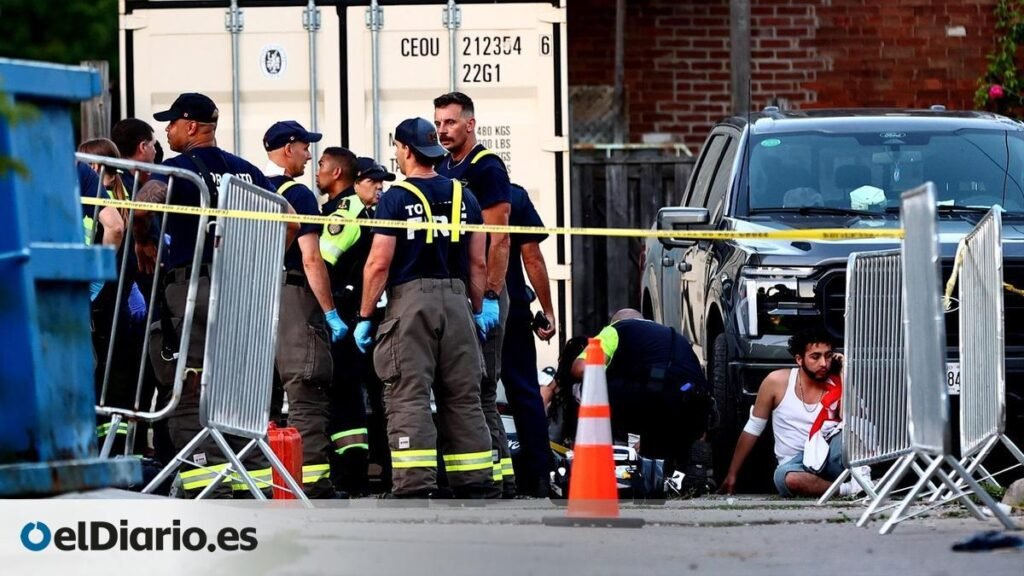 Al menos dos muertos y cuatro heridos en un tiroteo durante un festival callejero en Toronto Al menos dos muertos y cuatro heridos en un tiroteo durante un festival callejero en Toronto