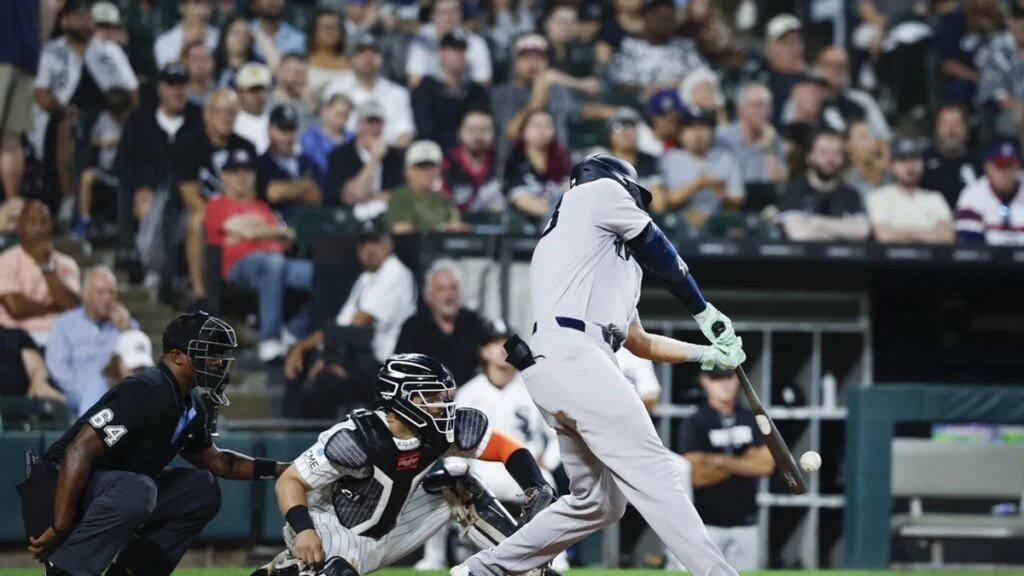 Ali Sanchez's first homer helps Yankees complete rally vs. White Sox