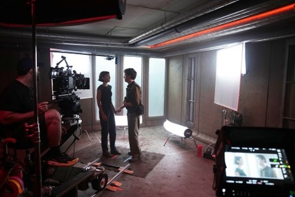 Alien: Earth: Season Two; Tracey Ullman, Sam Spruell & Jerome Flynn Join FX Series – canceled + renewed TV shows, ratings Alien: Earth: Season Two; Tracey Ullman, Sam Spruell & Jerome Flynn Join FX Series - canceled + renewed TV shows, ratings
