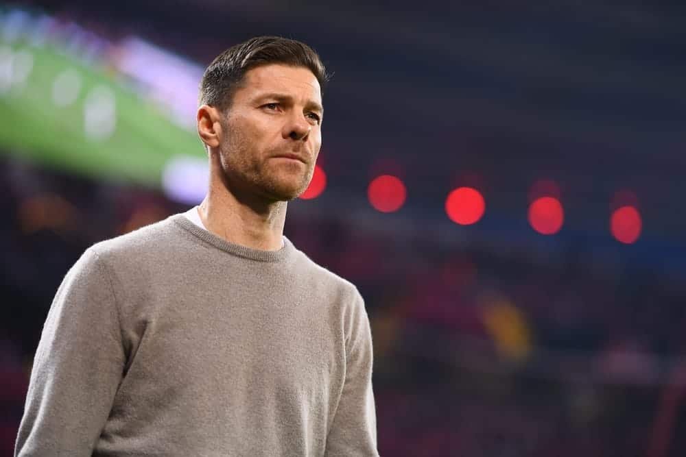 Alonso closes door on Fernandez exit before claiming managing Chelsea an ‘honour’ Alonso closes door on Fernandez exit before claiming managing Chelsea an 'honour'