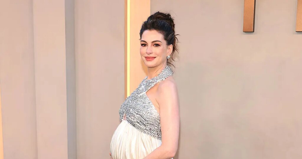 Anne Hathaway, Lindsay Hubbard, Charli XCX and More!