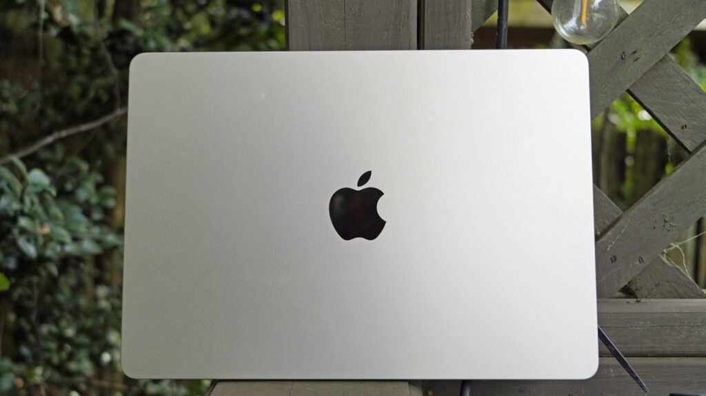 Apple Upgrade Is A Great Deal On Paper, But Make Sure You Read The Fine Print Apple Upgrade Is A Great Deal On Paper, But Make Sure You Read The Fine Print