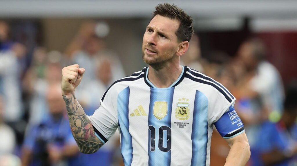 Atlanta police on high alert as England and Argentina fans converge for highly charged World Cup semi-final Atlanta police on high alert as England and Argentina fans converge for highly charged World Cup semi-final