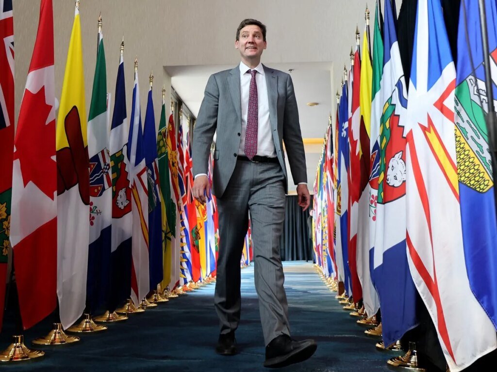 BC premier calls for blocking mineral export to US over lumber tariffs