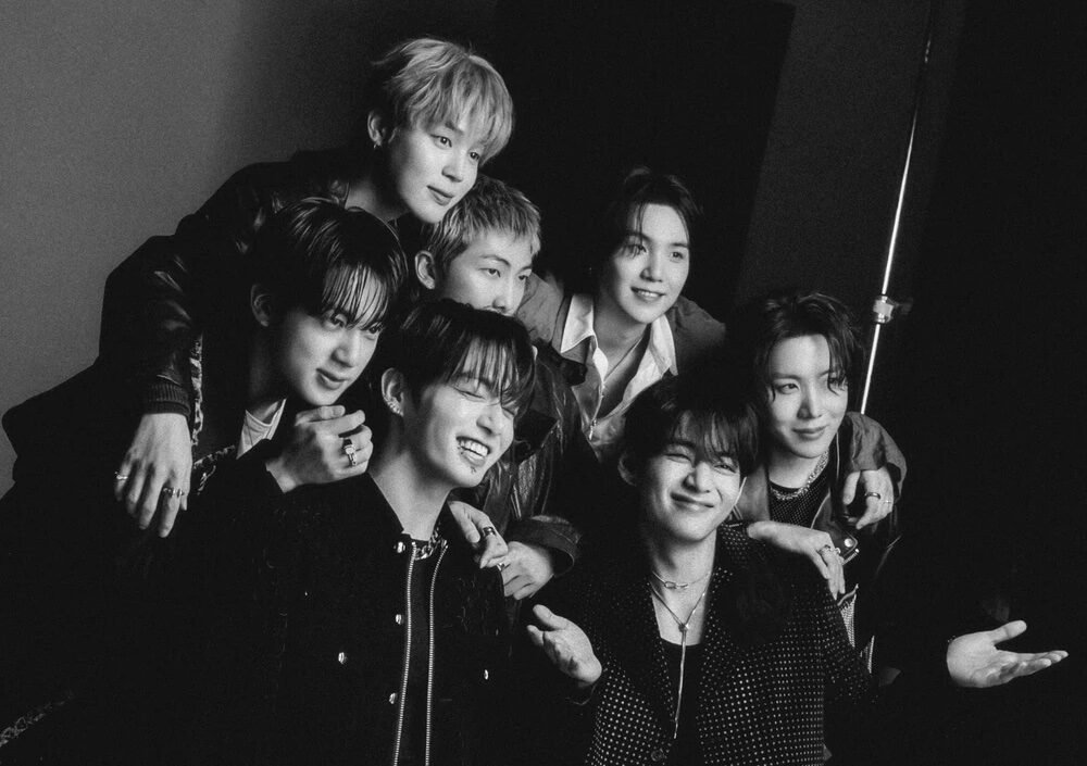 BTS Goes Silent Except for a Belgian Flag and a Waffle BTS Goes Silent Except for a Belgian Flag and a Waffle
