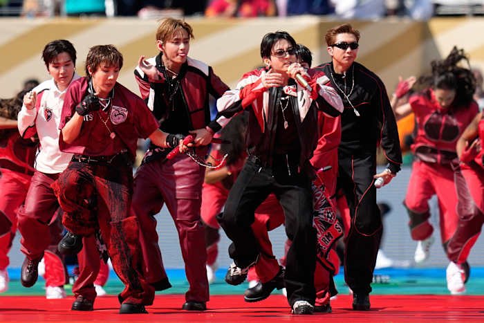 BTS, Madonna y los Muppets suben al escenario de la Copa del Mundo – Celebrity Land BTS, Madonna y los Muppets suben al escenario de la Copa del Mundo – Celebrity Land