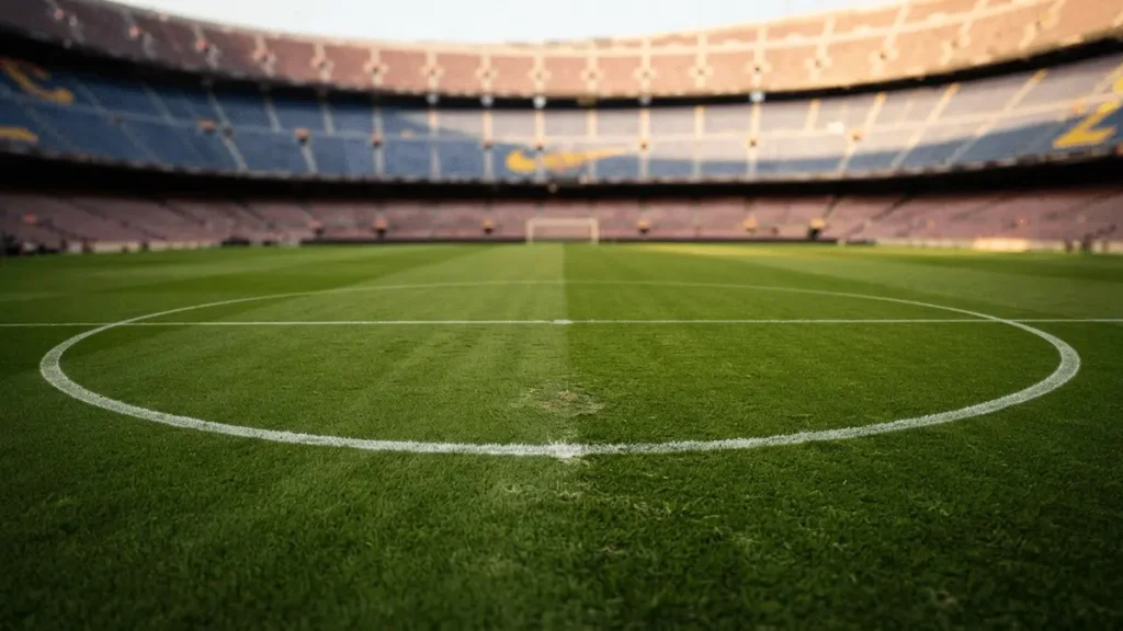 Barcelona Hunt Midfielder After De Jong Injury & Rift