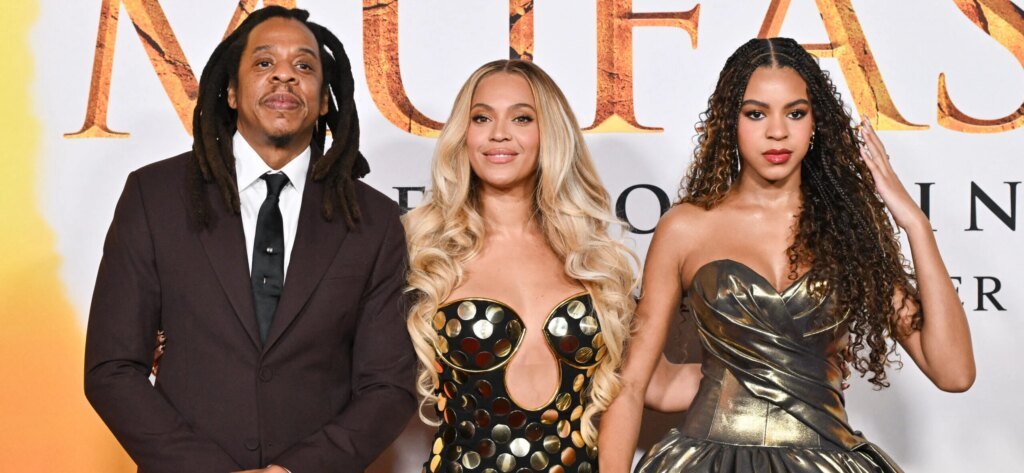 Beyoncé Sings With Jay-Z For First Time In A Year