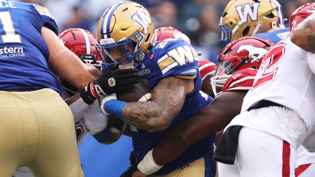 Brady Oliveira becomes fifth Canadian to reach 6,000 career rushing yards Brady Oliveira becomes fifth Canadian to reach 6,000 career rushing yards