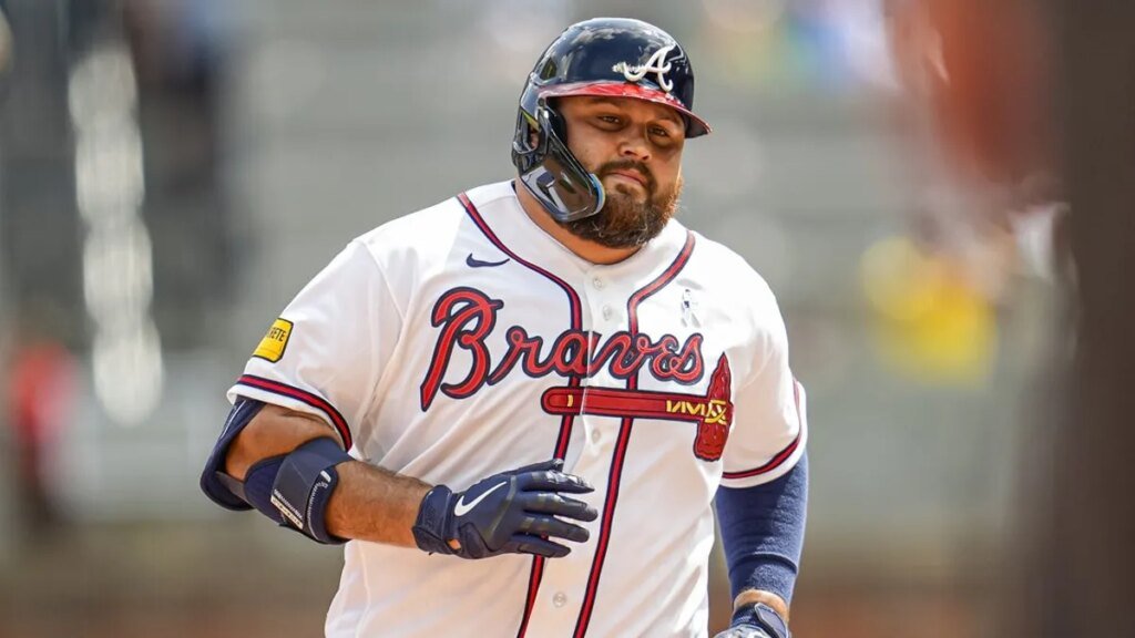 Braves designate 1B Rowdy Tellez for assignment