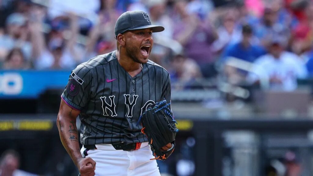 Brewers welcome Mets, former ace Freddy Peralta
