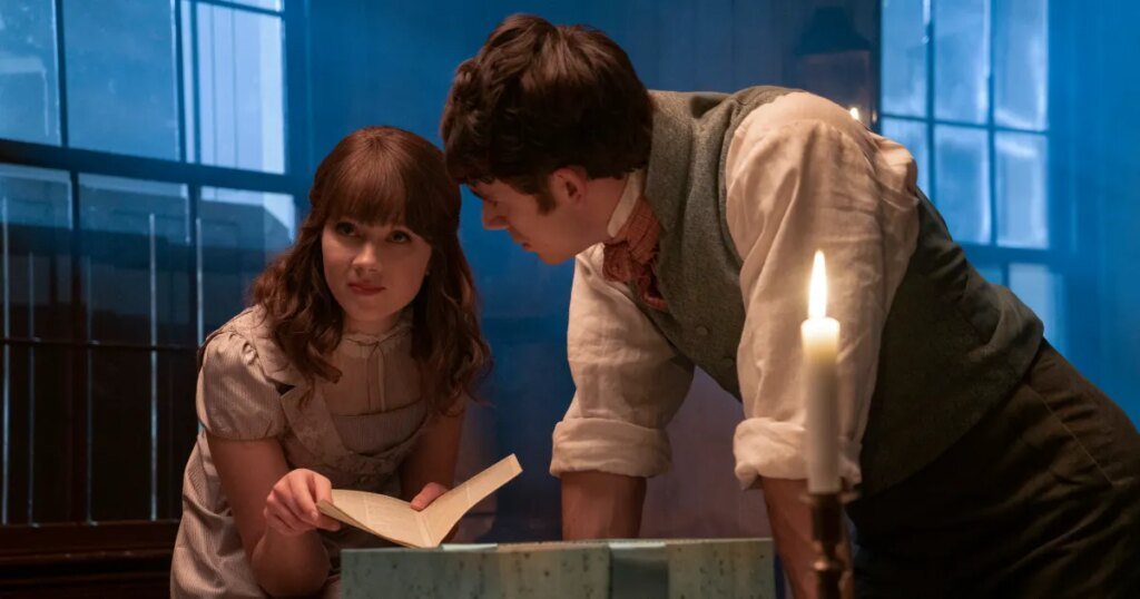 Bridgerton Star Addresses Possible Return After Recast Concerns Bridgerton Star Addresses Possible Return After Recast Concerns