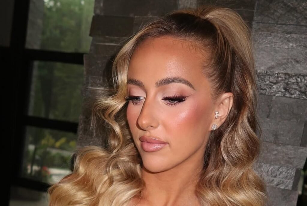 Brittany Mahomes Drops an Amusement Park Hint in Her Growing Teaser Series Brittany Mahomes Drops an Amusement Park Hint in Her Growing Teaser Series
