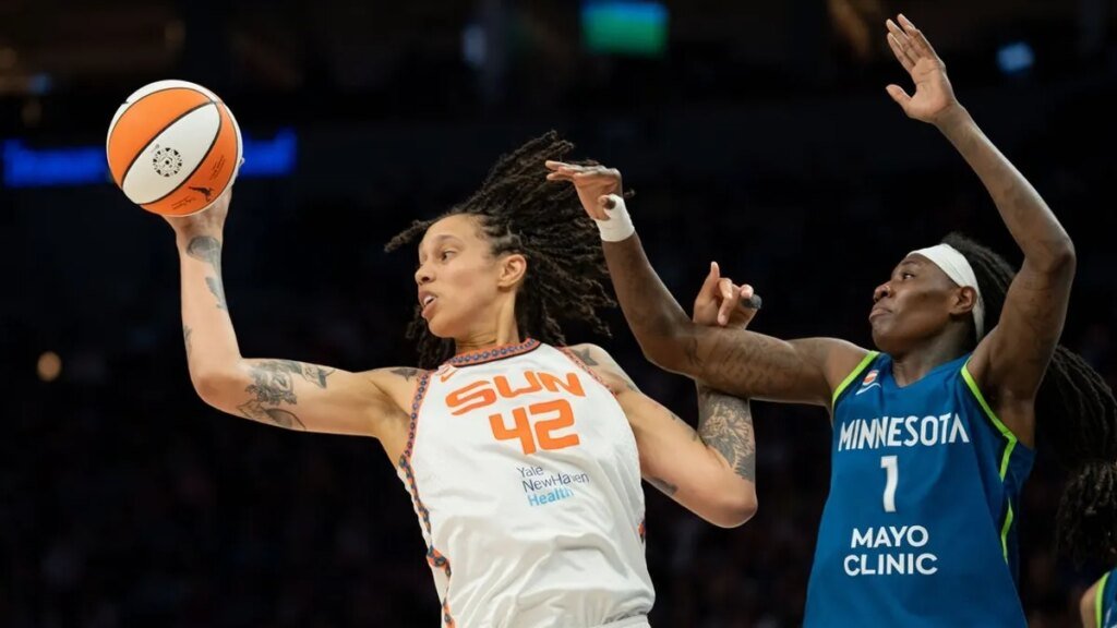Brittney Griner, Sun finding their footing while Mercury has gone cold Brittney Griner, Sun finding their footing while Mercury has gone cold