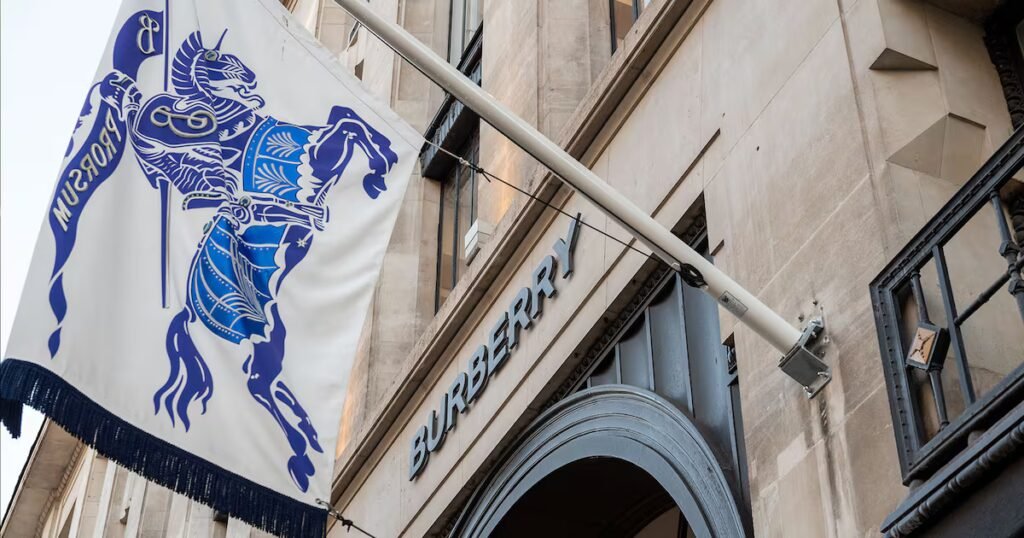 Burberry’s US Sales Boost Growth as Turnaround Gains Momentum Burberry’s US Sales Boost Growth as Turnaround Gains Momentum