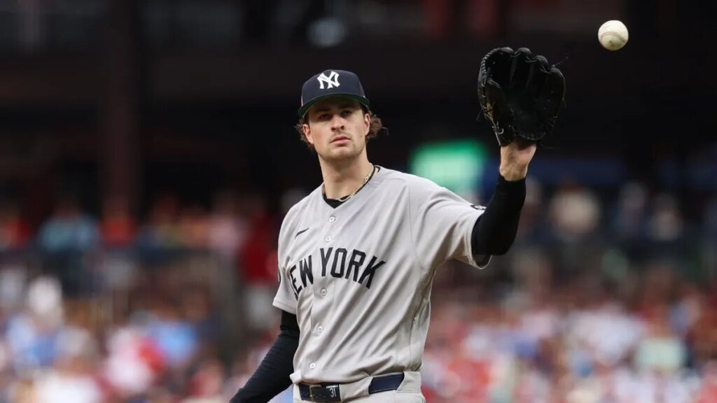 Cam Schlittler, Davis Martin determined to end July on high note as Yanks face White Sox Cam Schlittler, Davis Martin determined to end July on high note as Yanks face White Sox