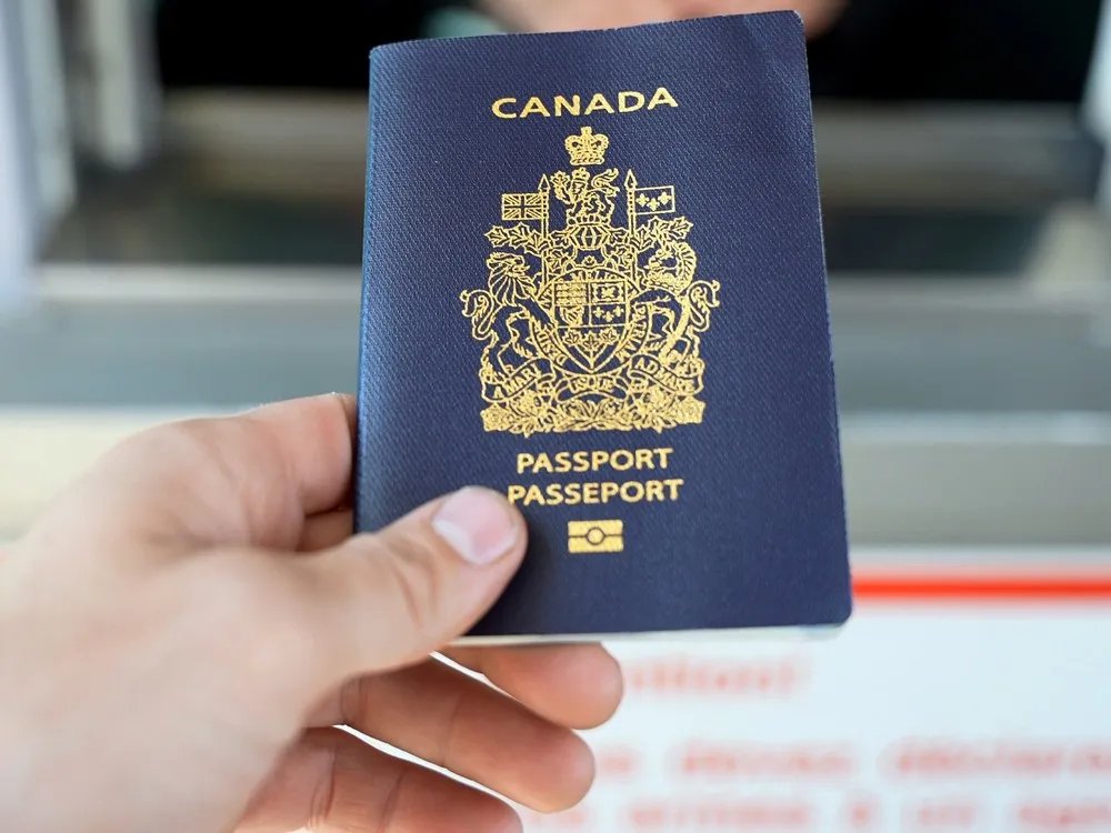 Canadians can now renew their passports online. Here’s how it works Canadians can now renew their passports online. Here's how it works