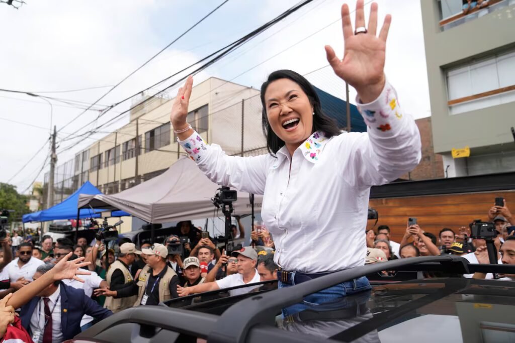 Challenges of Fujimori’s presidency: reinforcing public safety and uniting a fractured country | International