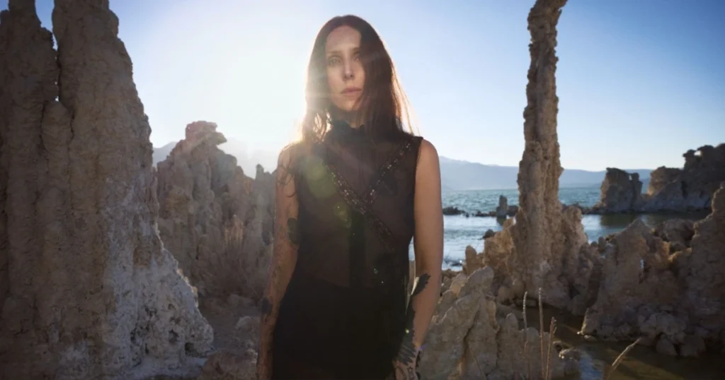 Chelsea Wolfe announces new album The Dark Chelsea Wolfe announces new album The Dark