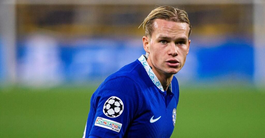 Chelsea winger Mudryk free to play after FA and WADA agreement Chelsea winger Mudryk free to play after FA and WADA agreement