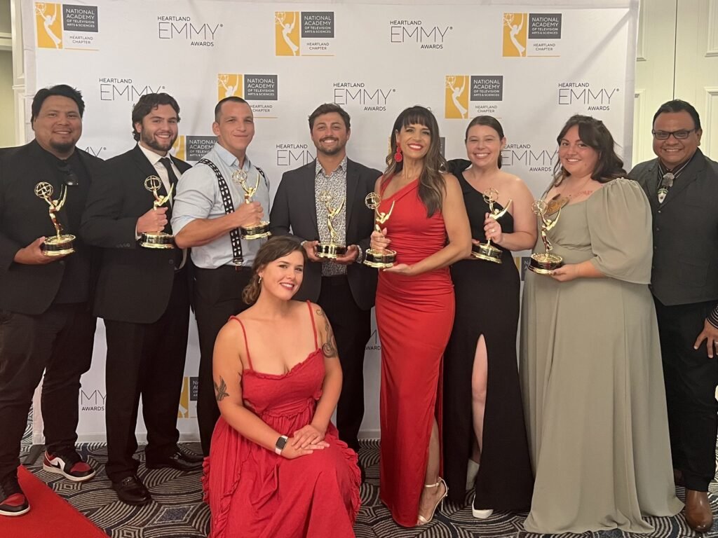 Cherokee Film Productions gana tres premios Emmy regionales y obtiene nueve nominaciones – Celebrity Land Cherokee Film Productions gana tres premios Emmy regionales y obtiene nueve nominaciones – Celebrity Land