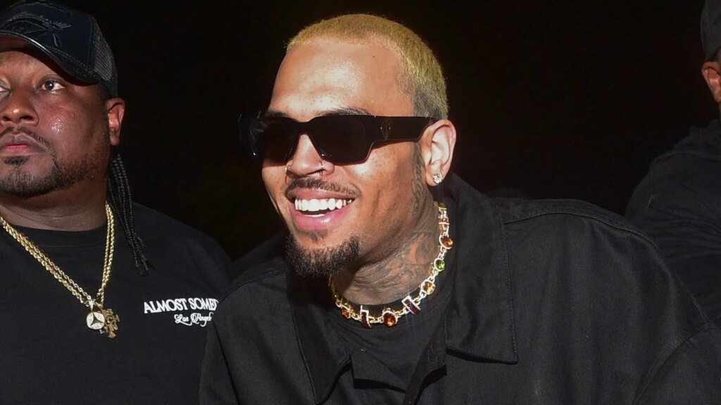 Chris Brown Shares Photograph With His Baby Boy Arrow