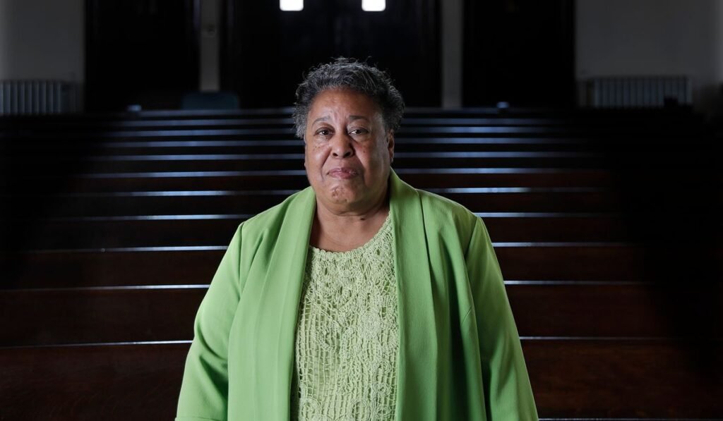 Clara Ester, activist who rushed to Martin Luther King Jr. after he was shot, dies at 78 Clara Ester, activist who rushed to Martin Luther King Jr. after he was shot, dies at 78