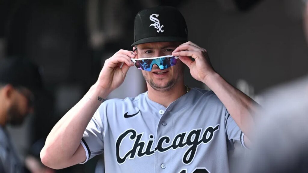 Colson Montgomery hasn’t cooled off for White Sox, who go for split at Guardians Colson Montgomery hasn't cooled off for White Sox, who go for split at Guardians