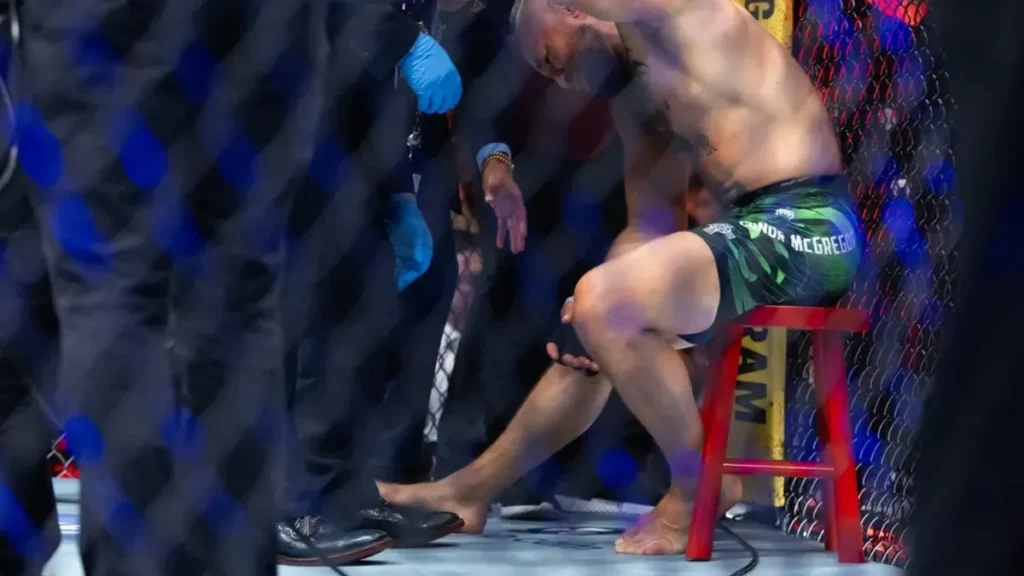 Conor McGregor Should Never Fight in the UFC Again After Latest Injury Conor McGregor Should Never Fight in the UFC Again After Latest Injury