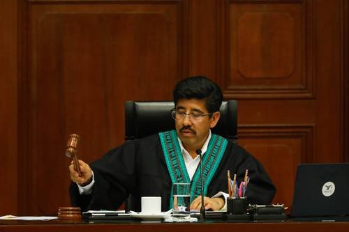 Corte revisará sentencia que ordena crear comisión del caso Ayotzinapa Corte revisará sentencia que ordena crear comisión del caso Ayotzinapa
