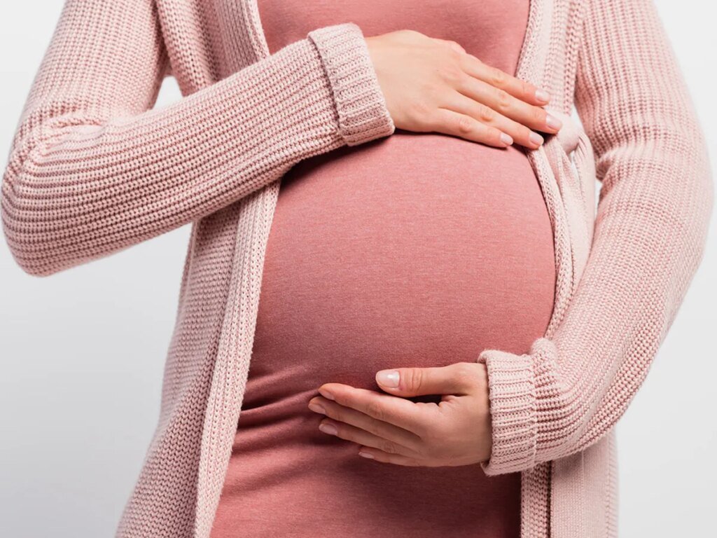 Couple sues Ontario surrogate mother who refused to abort fetus Couple sues Ontario surrogate mother who refused to abort fetus