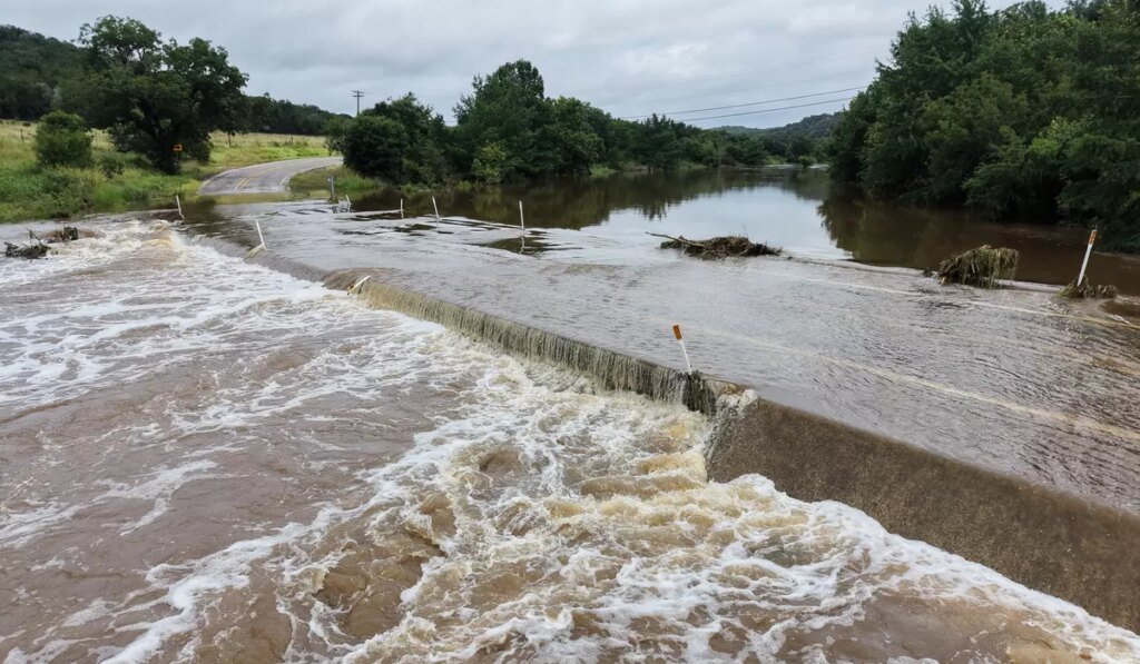 Crews scamble to more water rescues in Texas after days of punishing rains Crews scamble to more water rescues in Texas after days of punishing rains