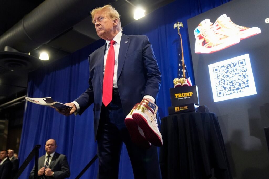 Crypto, real estate, watches: How Trump made over $1 billion last year Crypto, real estate, watches: How Trump made over $1 billion last year