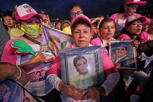 Cuba lanza concurso para aficionados de Juan Gabriel Cuba lanza concurso para aficionados de Juan Gabriel